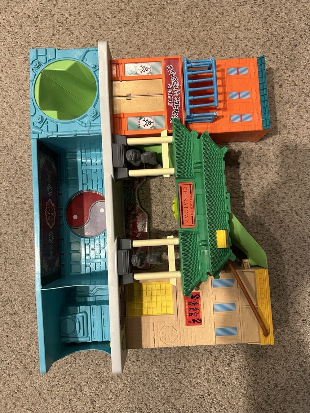 Teenage Mutant Ninja Turtles TMNT Sewer Lair Chinatown Play Set Tested Works